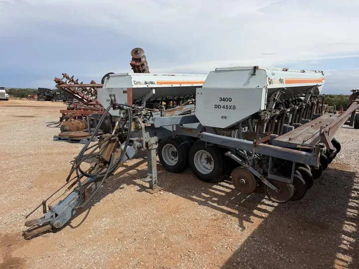Crust Buster 3400 – matériel d'occasion, photo 1 sur 6
