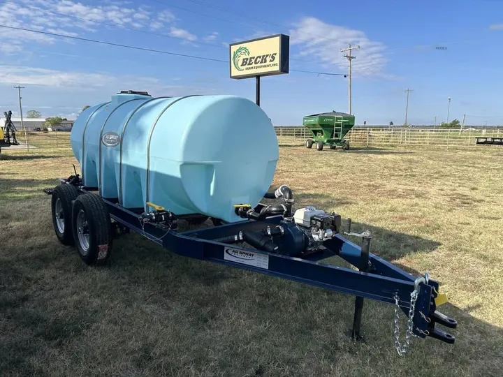 New 2027 AG Spray Equipment 1010, photo 1 of 6