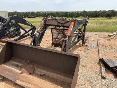 Used Custom Made LOADER, photo 1 of 4