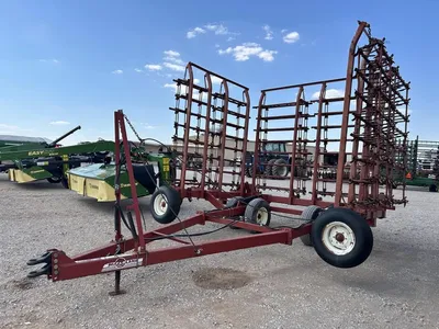 Used 2016 McFarlane HDL1024-16, photo 1 of 6