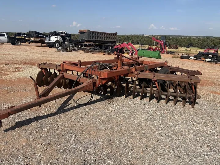 Used Miller 1HFM, photo 1 of 5