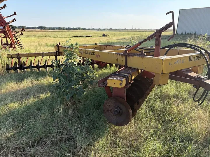 Used Binkley-Wilbeck 1758, photo 1 of 4