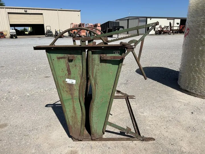 Used 2000 Powder River CCT, photo 2 of 6