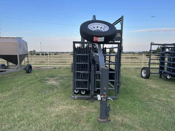 New 2027 Linn Post & Pipe Inc WRANGLER L, photo 2 of 6