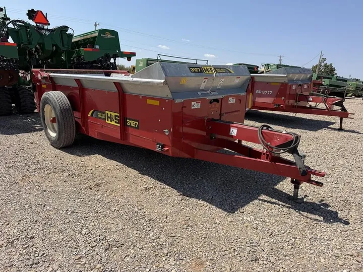 2015 H & S 3127 – equipo usado, foto 2 de 6