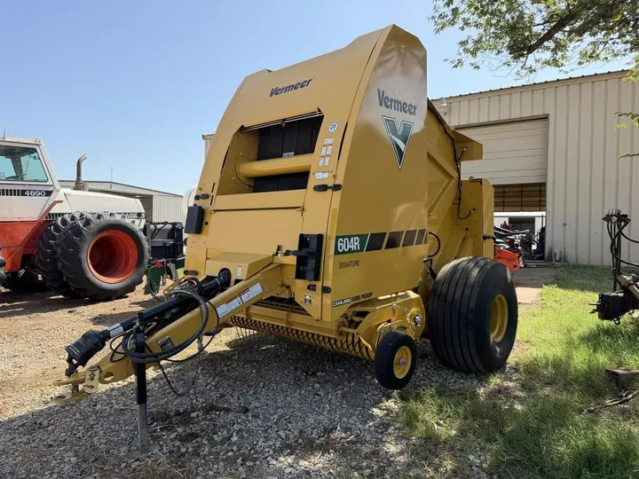 Used 2023 Vermeer 604R SIGNATURE, photo 2 of 6