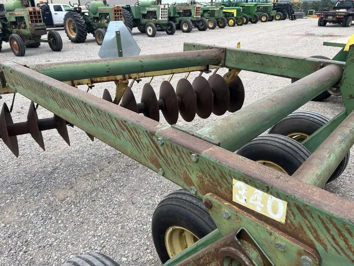 Used 1979 John Deere 340, photo 2 of 6