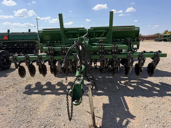 Great Plains 1500 – matériel d'occasion, photo 2 sur 6