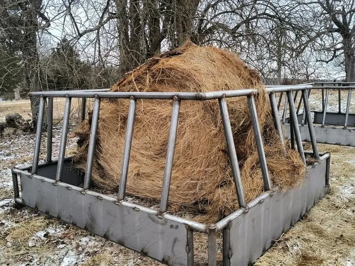New Heavy-Duty Hay Bale Feeder, photo 2 of 6
