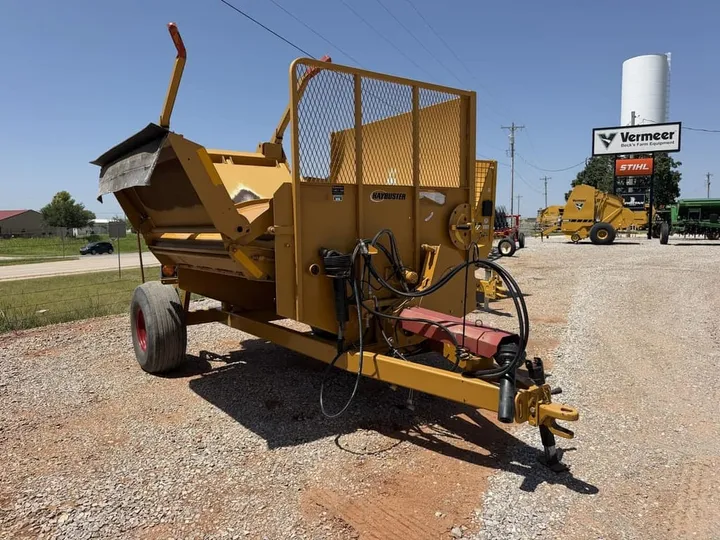 Used 2015 Haybuster 2650, photo 3 of 6