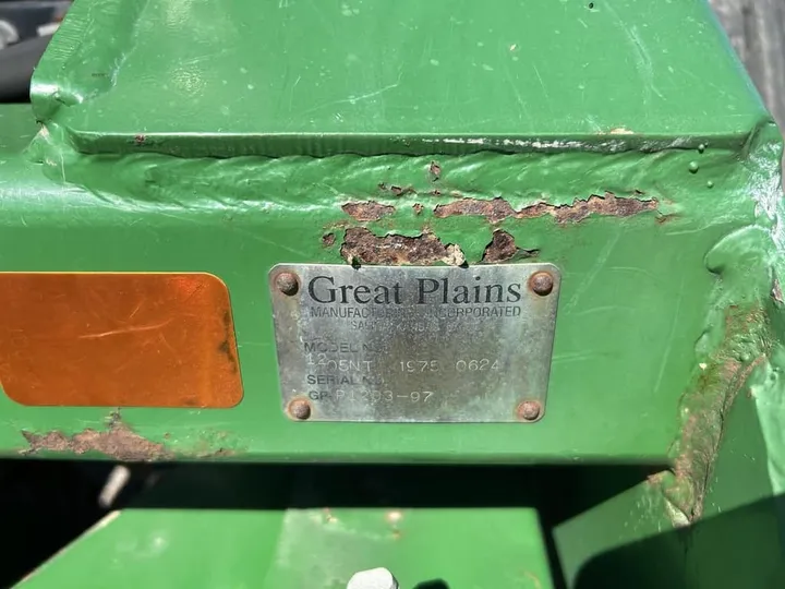 Used 2000 Great Plains 1205NT, photo 3 of 5
