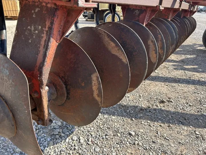 Used 1980 Miller 1600-210, photo 3 of 6