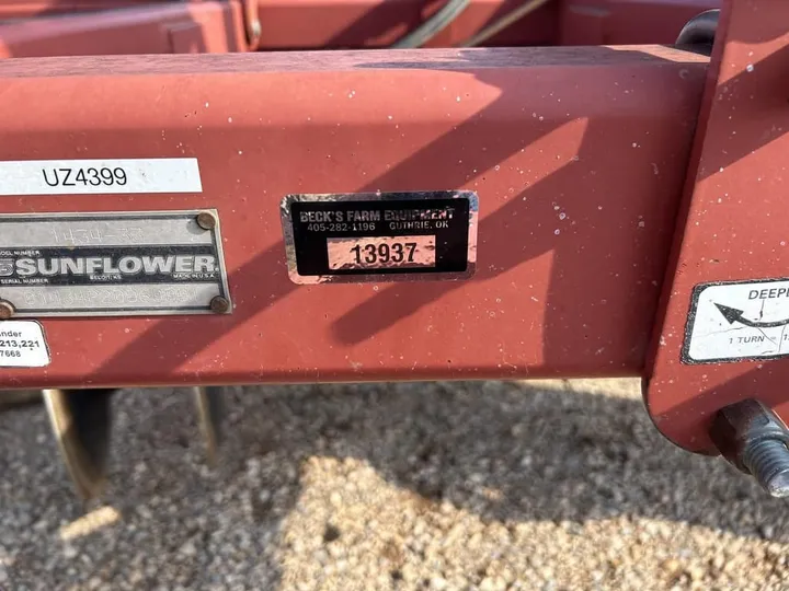 Used 2006 Sunflower 1434-33, photo 4 of 5