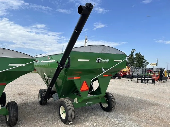 2026 E-Z Trail 3400 – matériel neuf, photo 5 sur 6