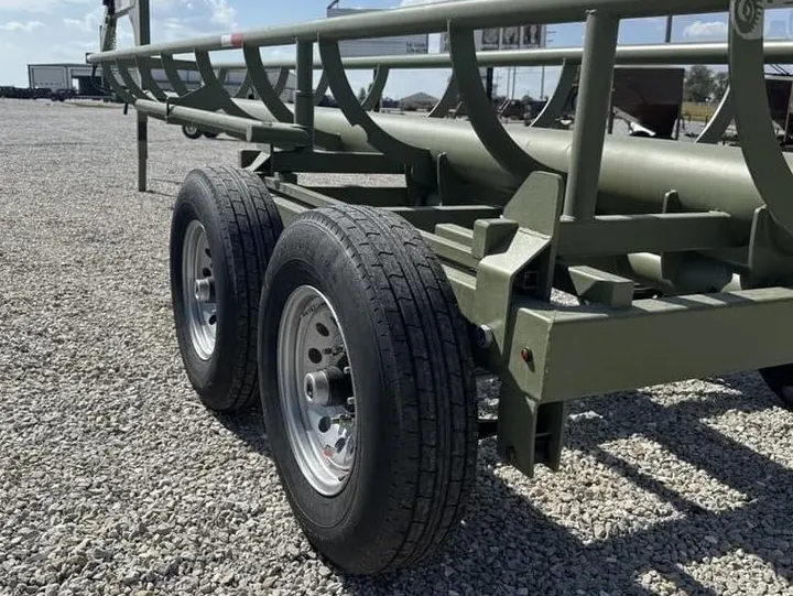 New Synergy Ag Hay Baron 32' Gooseneck Inline Bale Trailer, photo 5 of 6