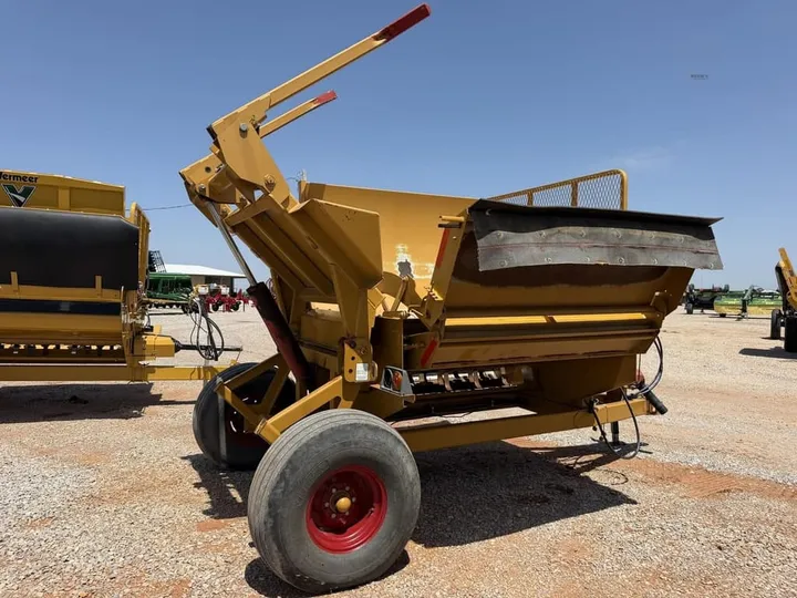 Used 2015 Haybuster 2650, photo 6 of 6